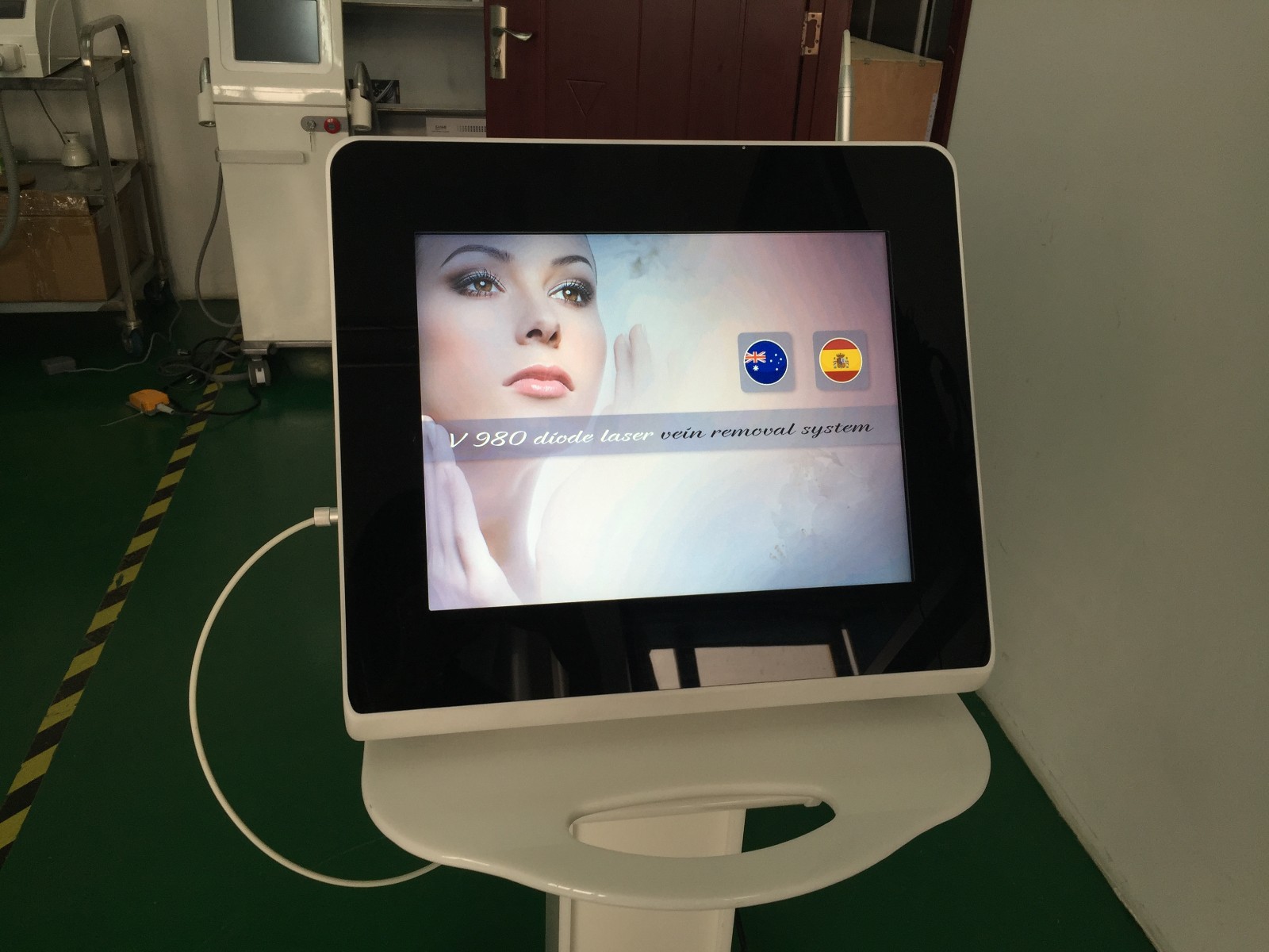 Hot Sell Portable 980nm Diode Laser Beauty Machine